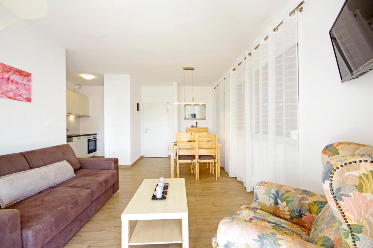 Apartment Laura بريفلاكا المظهر الخارجي الصورة