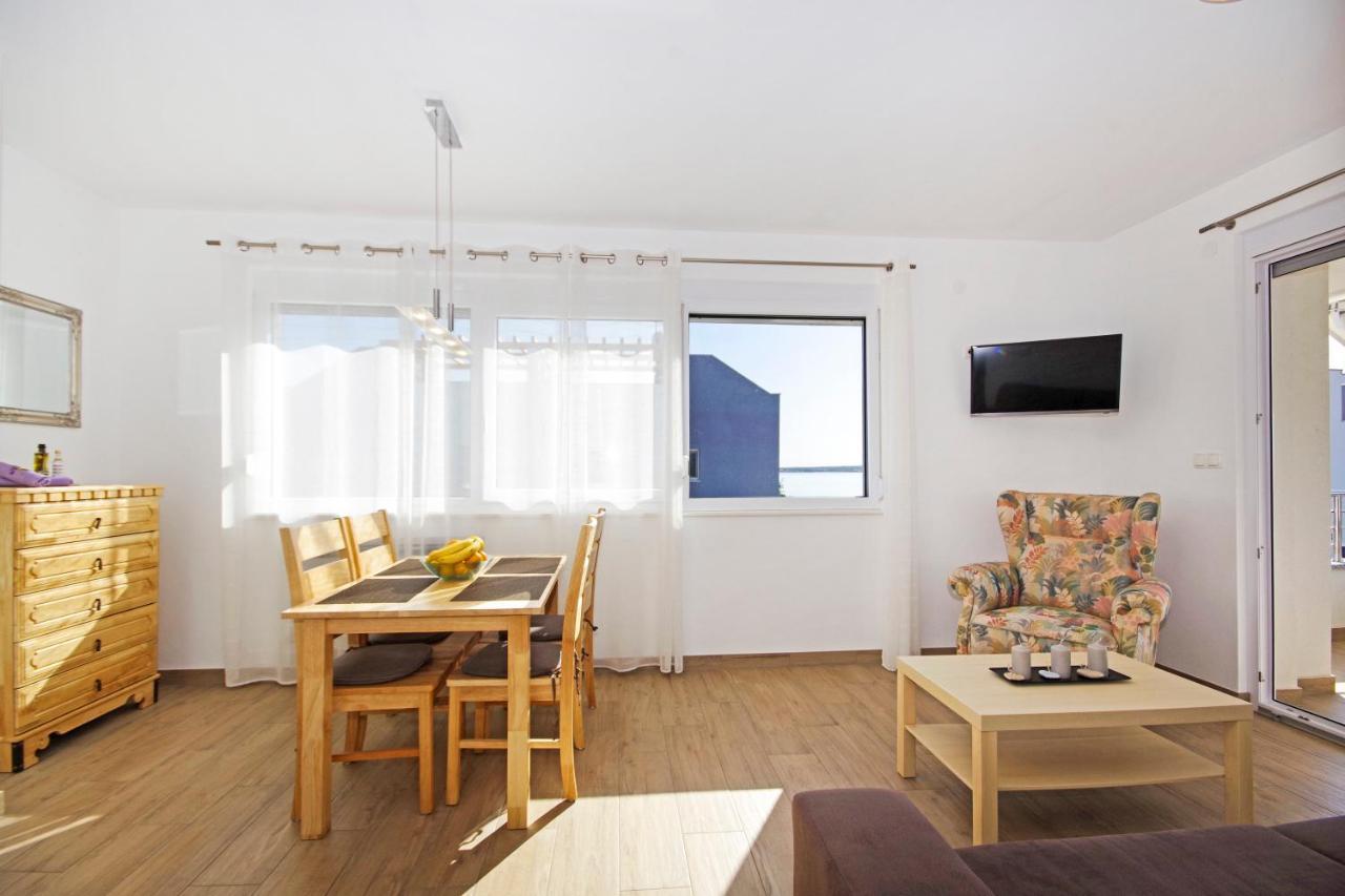 Apartment Laura بريفلاكا المظهر الخارجي الصورة